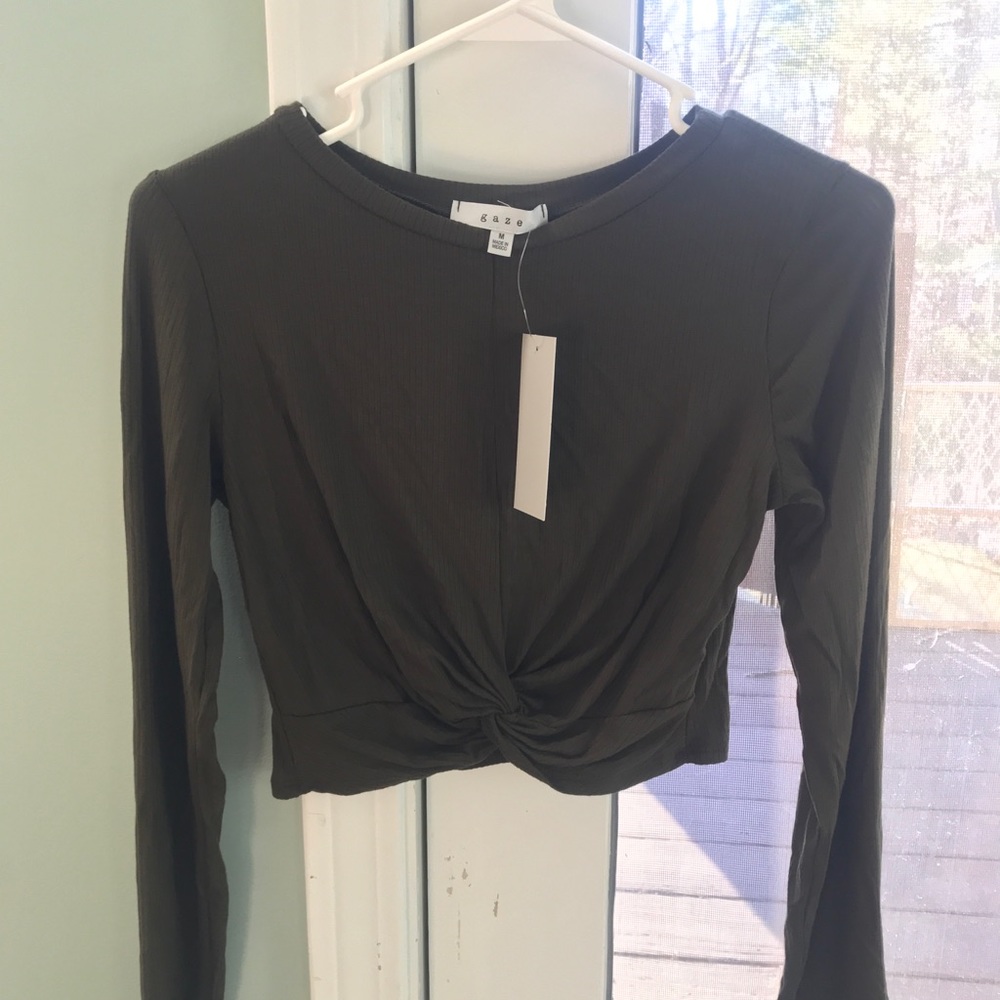 Olive green long sleeve crop top(NEW W TAGS)
